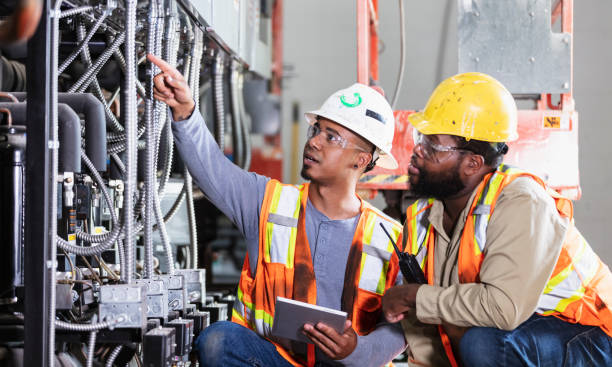 Best Emergency Electrical Repair  in Greenhills, OH