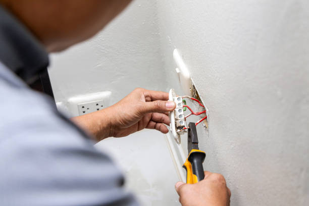 Best Residential Electrician Services  in Greenhills, OH